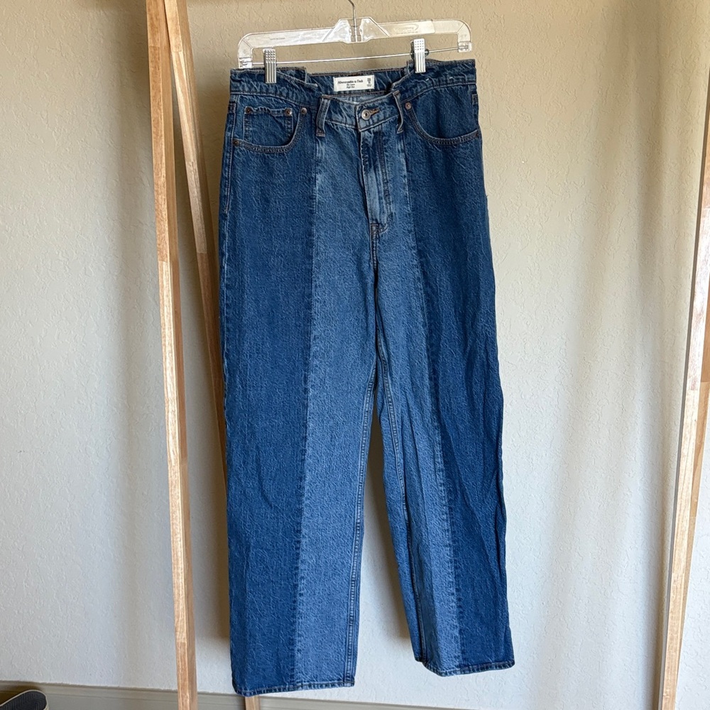 Abercrombie & Fitch High Rise Dual Blue Jeans